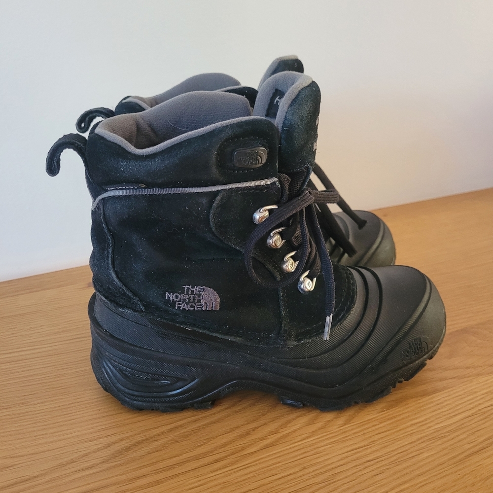 The North Face Chilkat Lace II Kids Black Winter Boots Size US 1